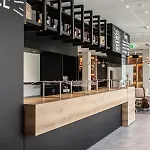 Ibis Paradiso לוגאנו