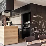 מלון Ibis Paradiso 3*