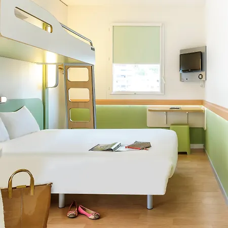 Ibis Paradiso 3*