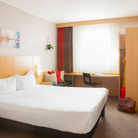 Ibis Paradiso 3* Лугано