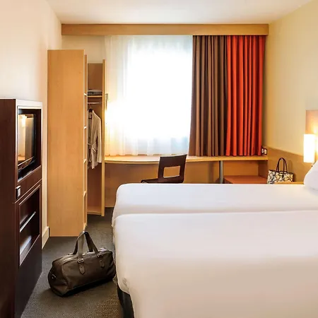 Ibis Paradiso