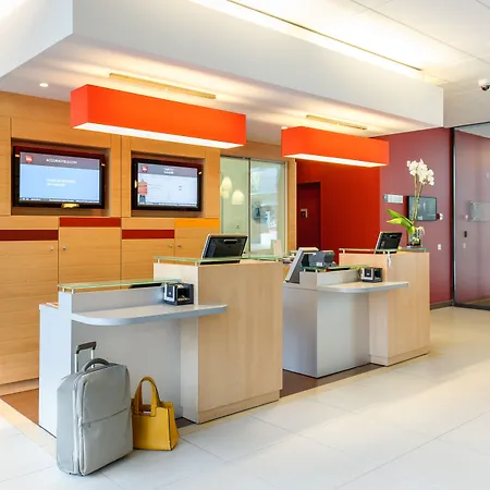 Ξενοδοχείο Ibis Paradiso 3*
