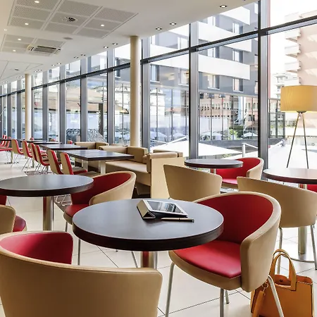 Ibis Paradiso Hotel 3*