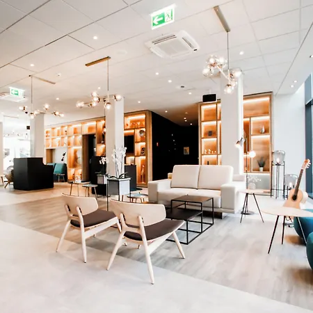 Hotel Ibis Paradiso 3*