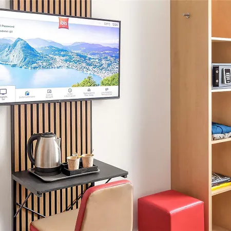 Ibis Paradiso 3*