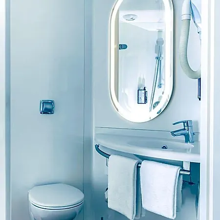Ibis Paradiso