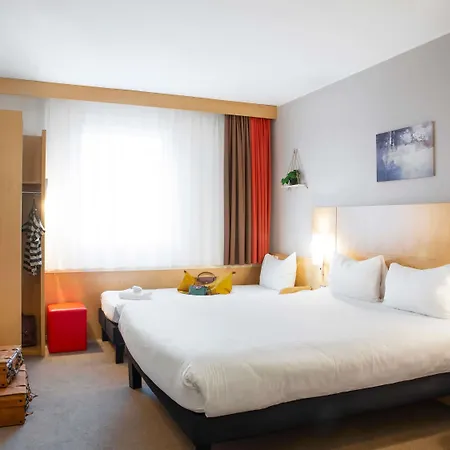 Ibis Paradiso 3*