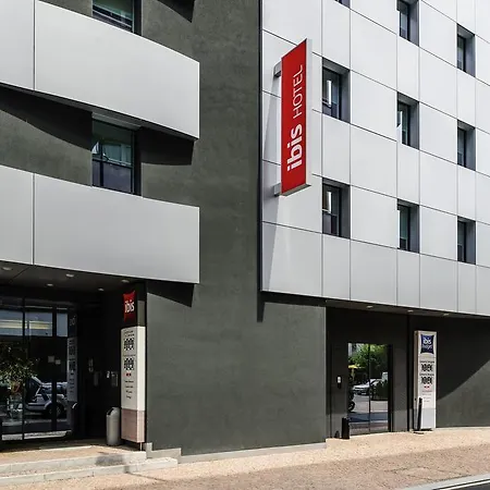 Ibis Paradiso Готель