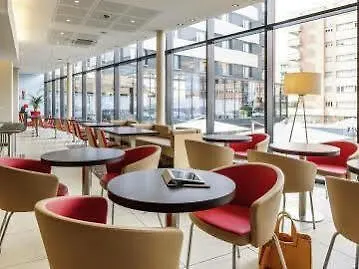Отель Ibis Paradiso