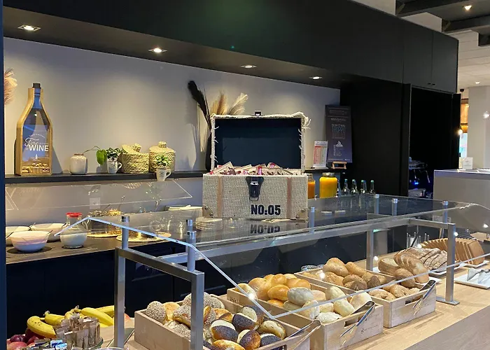 Ibis Paradiso ホテル ルガーノ