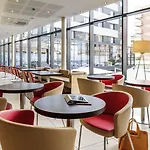 Ibis Paradiso Hotel 3*