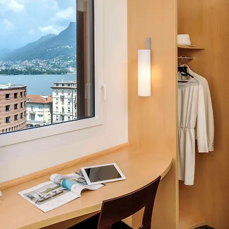 Ibis Paradiso 酒店 盧加諾