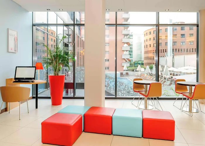 Ibis Paradiso Hotel 3*